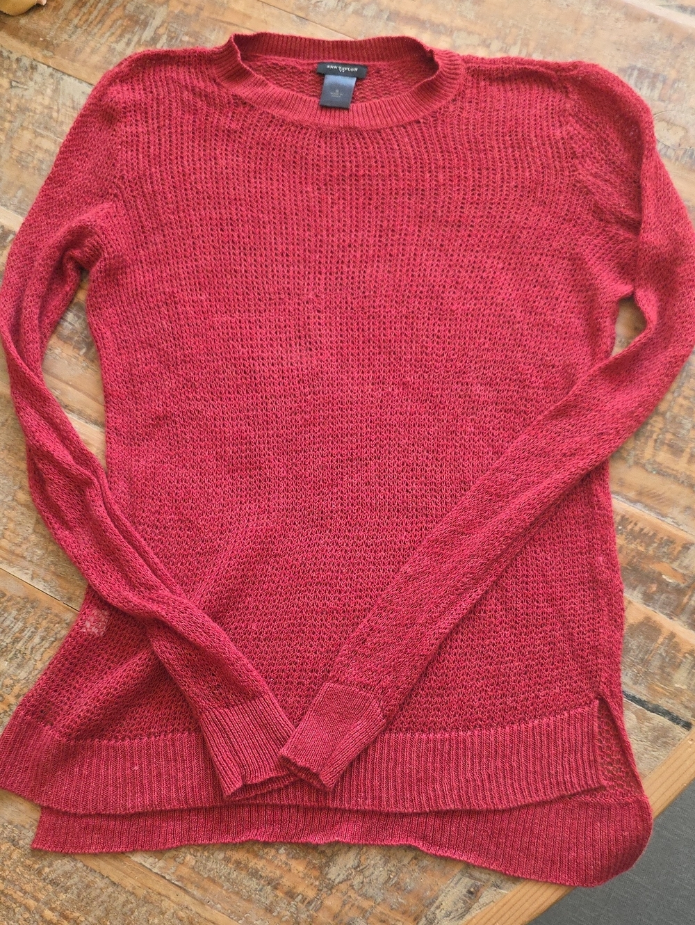 Ann Taylor Red Crewneck Lightweight Knit Sweater